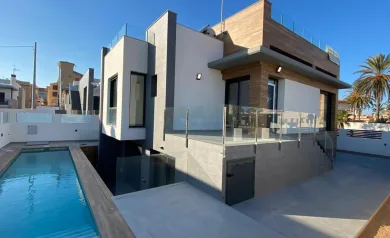 FANTASTIC MEDITERRANEAN VILLA 60 m TO THE BEACH AND WITH SEA VIEWS!!!!