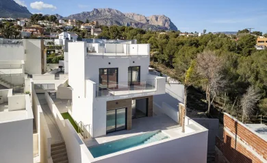 NEW BUILD VILLAS IN LA NUCIA