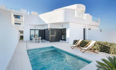 Ny tomannsbolig med privat basseng og takterrasse i Los Balcones, Torrevieja