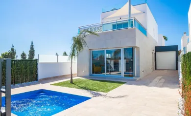 NEW BUILD VILLAS IN LOS ALCAZARES