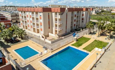 Regenerated Residential Complex in Lomas de Cabo Roig – Renovated Apartments