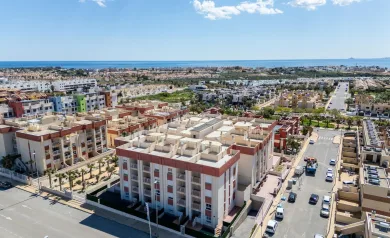 Regenerated Residential Complex in Lomas de Cabo Roig – Renovated Apartments