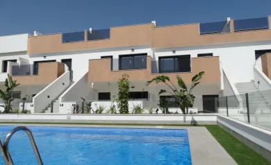 Newly Built Bungalows with Solarium or Garden in Pilar de la Horadada