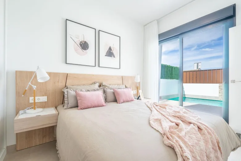 Planskisse — Nybyggede frittliggende villaer med privat basseng og solarium i Roldán, Torre-Pacheco