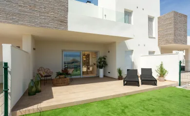 Nye bungalower i La Finca Golf, Algorfa - Luksus og natur på Costa Blanca