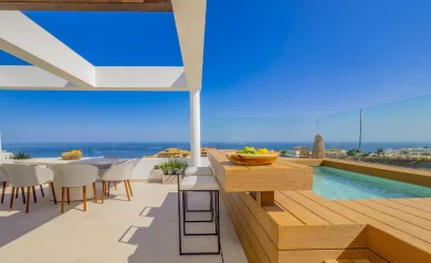 Luxurious New Build Townhouses with Sea Views in El Higuerón, Costa del Sol