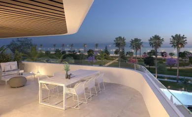 Nybyggede leiligheter ved sjøen i Los Álamos, Torremolinos