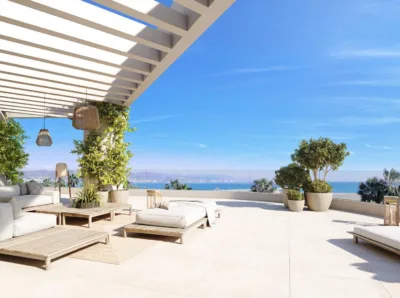 Luksuriøse strandleiligheter i Málaga by med panoramautsikt over havet