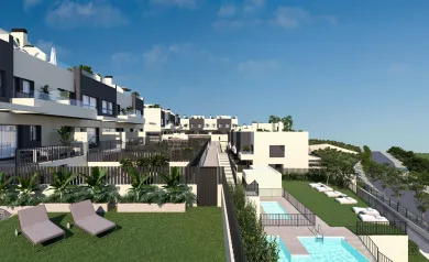 Nybyggede rekkehus med 4 soverom i Torre del Mar, bare 800 meter fra stranden