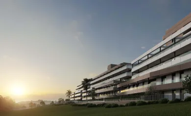 Nybygde leiligheter til salgs i Estepona Golf med utsikt over havet og golfbanen
