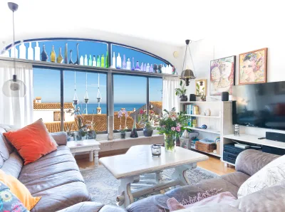 Sjekk utsikten | Rekkehus med fantastisk utsikt over Middelhavet, 3 soverom og 2 bad terrasser og felles svømmebasseng